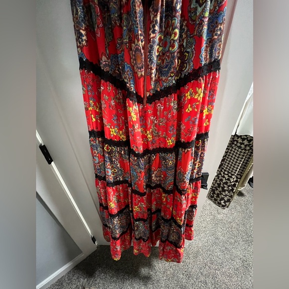 WORN ONCE ALICE AND OLIVIA MAXI TIERED FLORAL DRESS - Picture 5 of 7